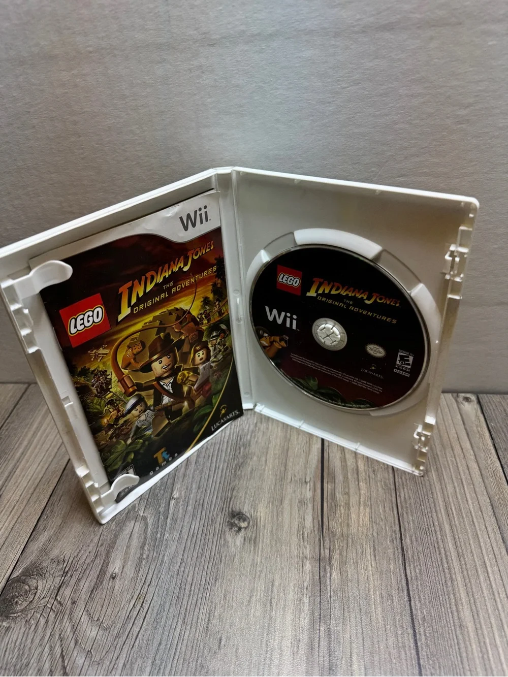 Lot of 2 Wii Nintendo Games Wii PLAY, Lego Indiana Jones The Original Adventure
